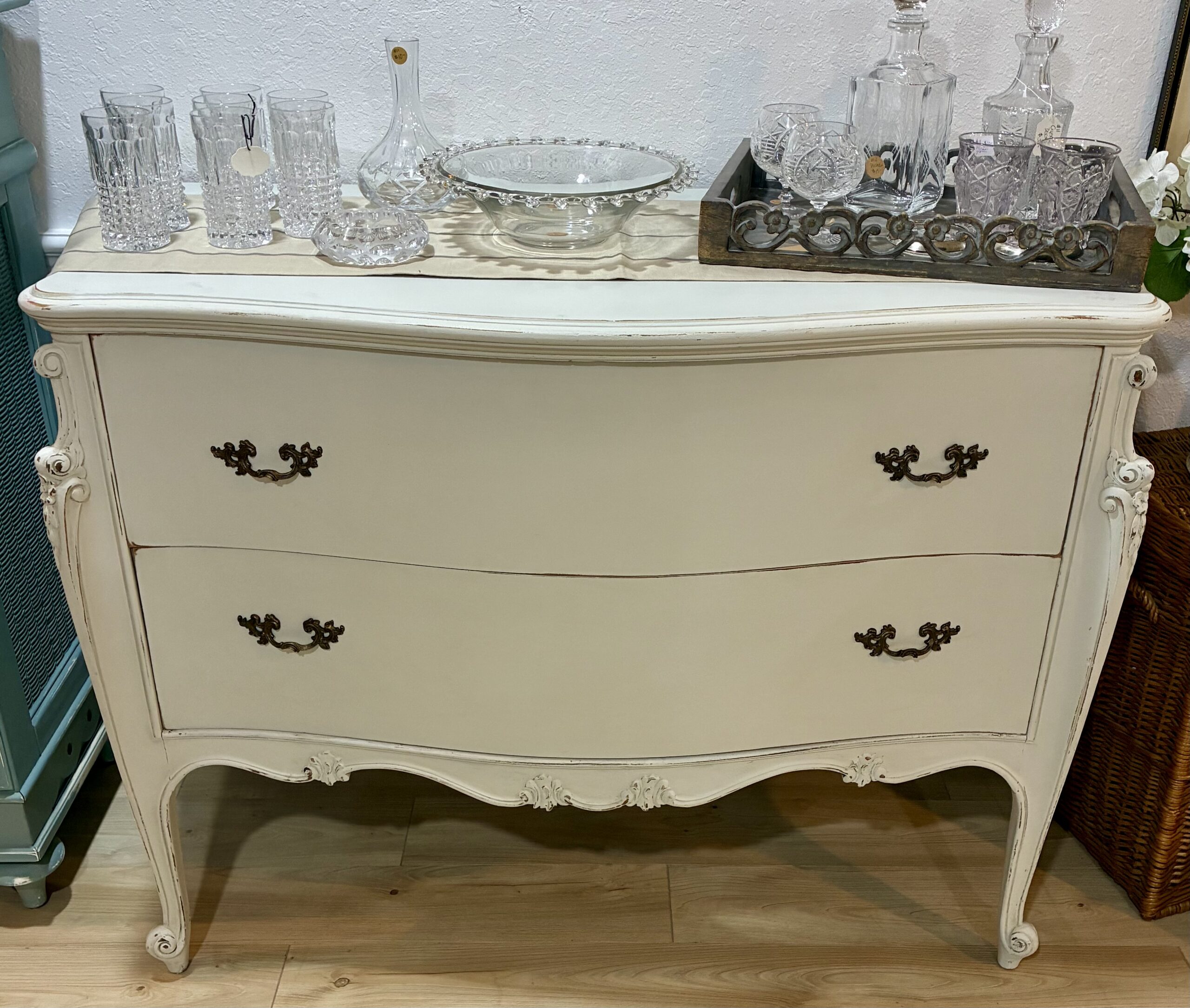 White Cottage & Company Vintage Works